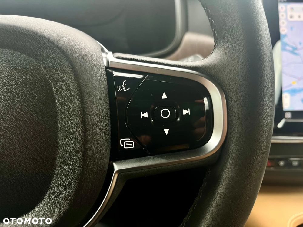 Volvo V90 T6 AWD Plug-In Hybrid Plus Bright - 30