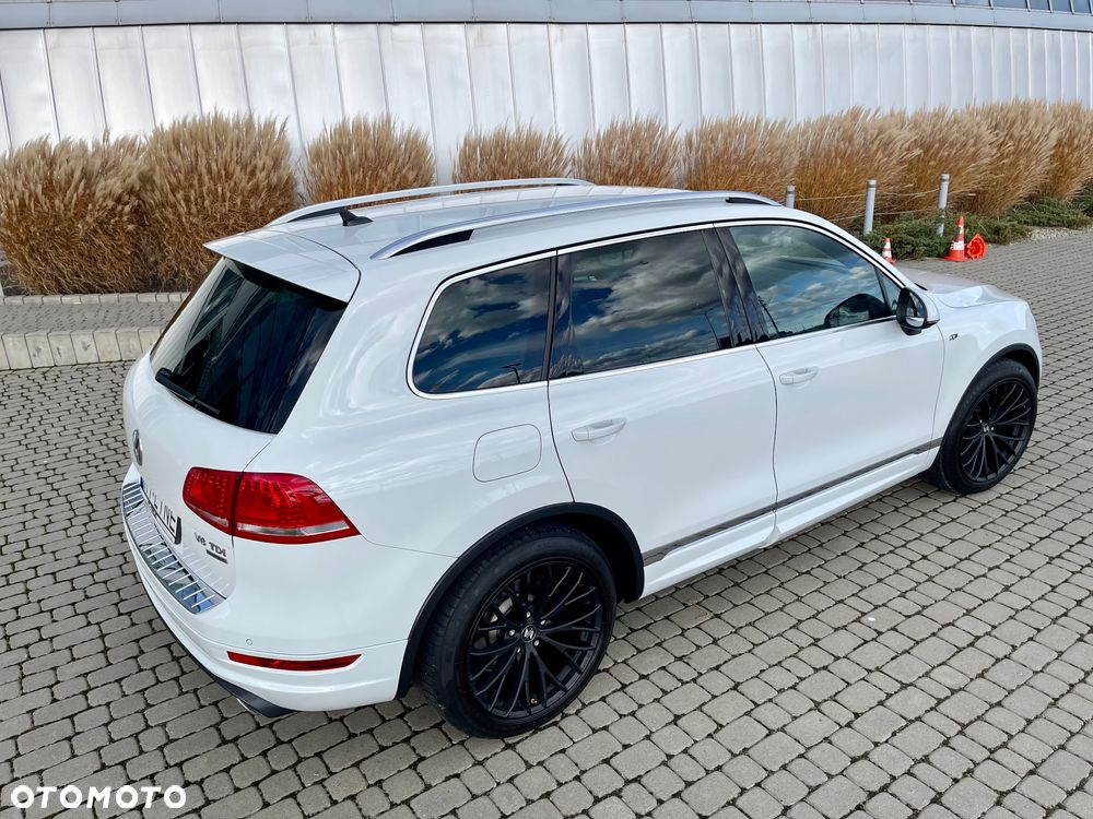 Volkswagen Touareg 3.0 V6 TDI BMT R-Style - 10