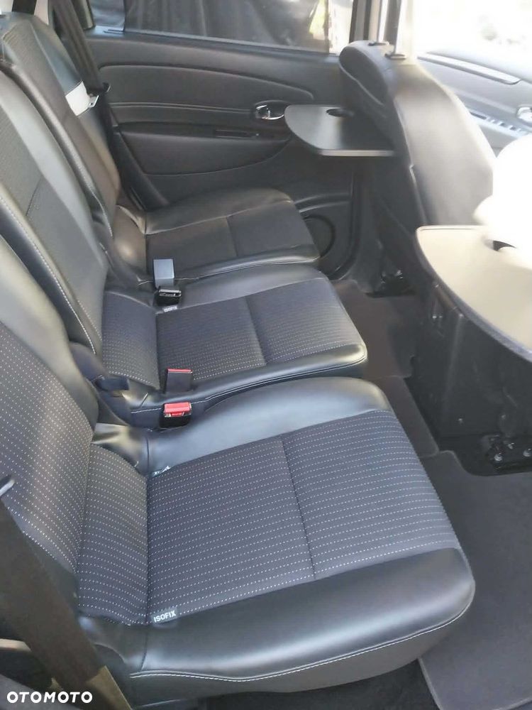 Renault Grand Scenic - 6