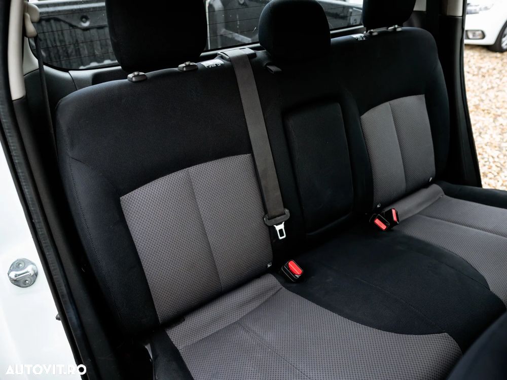 Mitsubishi L200 Double Cab M/T Intense - 25