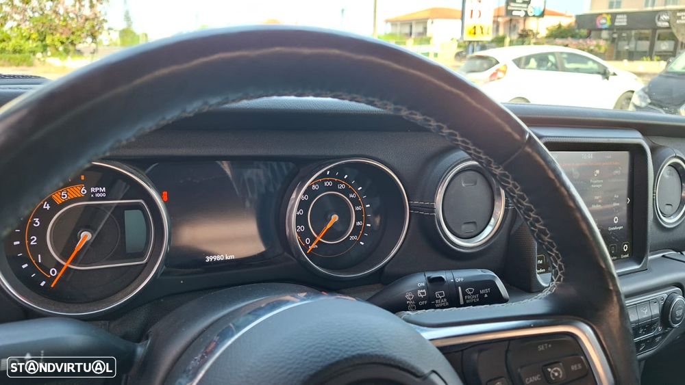Jeep Wrangler - 7