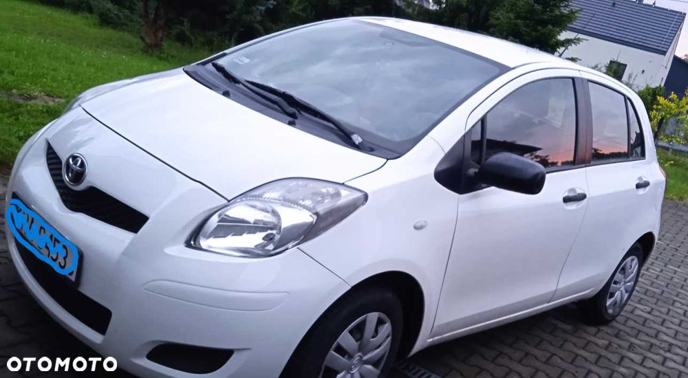 Toyota Yaris 1.0 VVT-i - 1