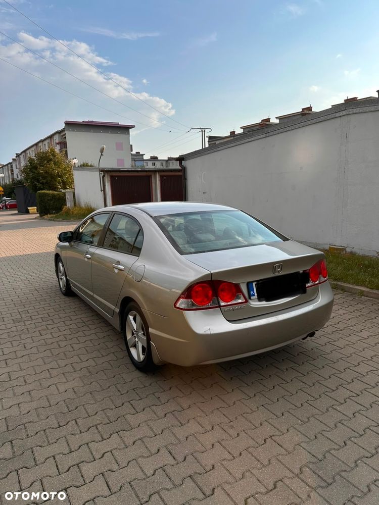Honda Civic - 4
