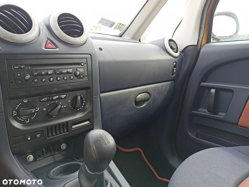 Peugeot 1007 - 12