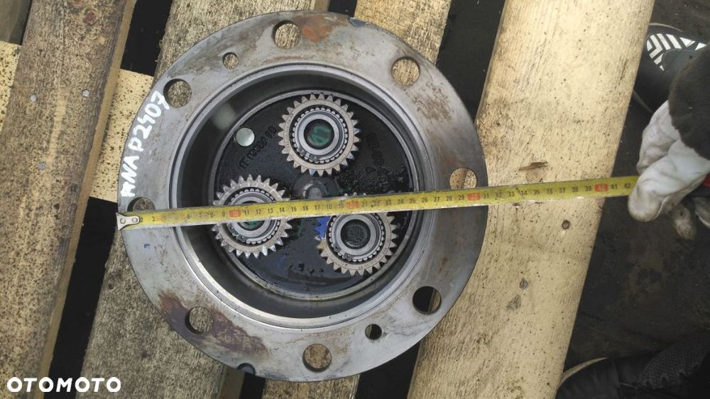 Zwolnica Dana Spicer 357-112-0095722 NOWA [P-14 S-3x27 W-70 SZ-8 Ż-8] Wacker Neuson - 16