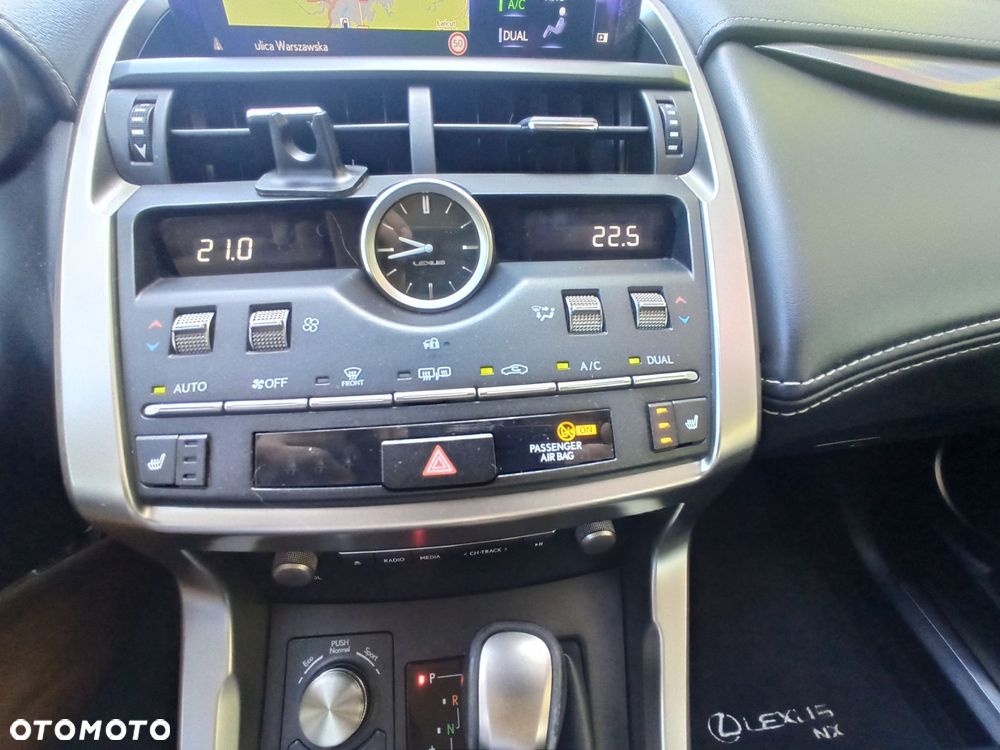 Lexus NX - 9