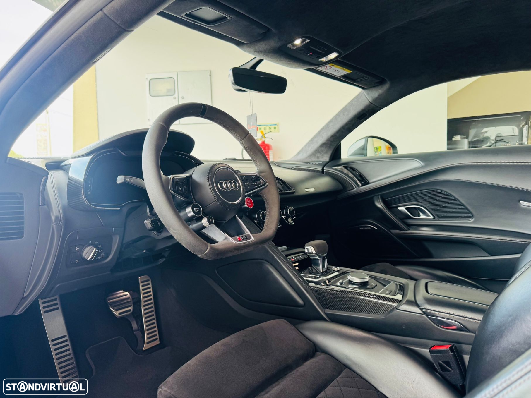 Audi R8 Coupé - 32