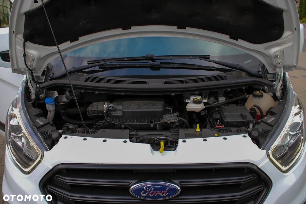 Ford Transit Custom - 38