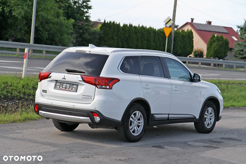 Mitsubishi Outlander 2.0 2WD Edition - 2