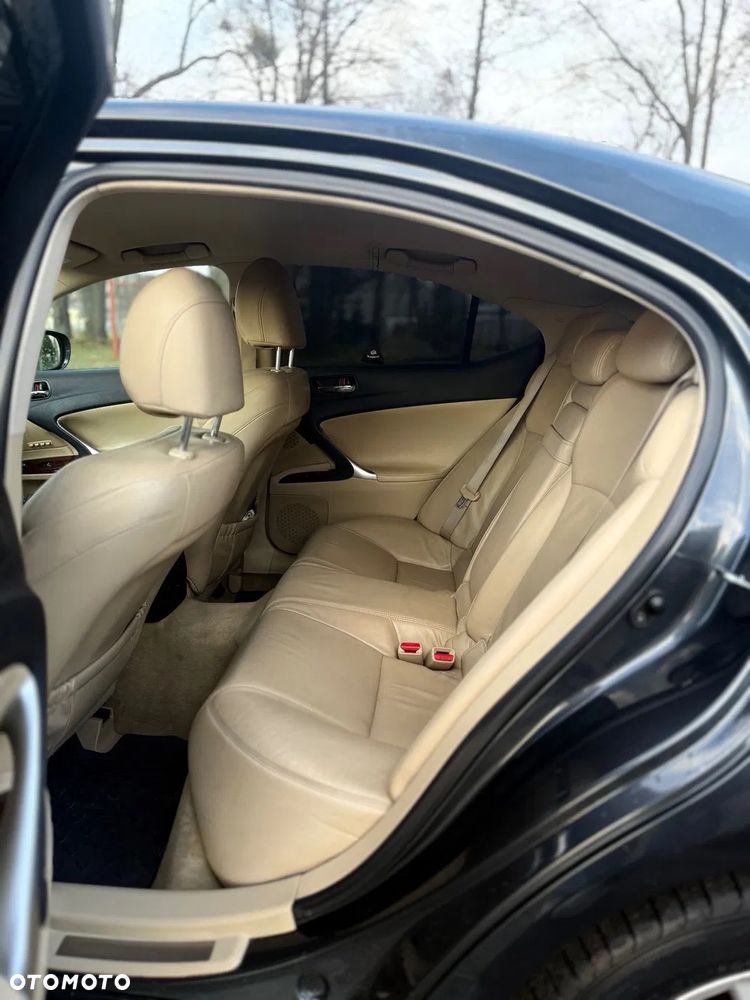 Lexus IS 220d Luxury Line - 5