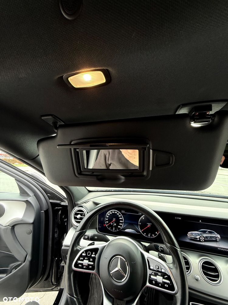 Mercedes-Benz Klasa E 220 d Avantgarde - 17