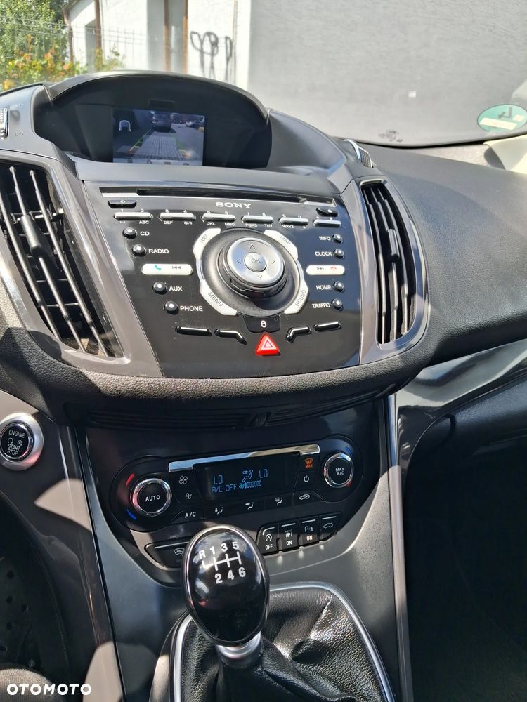 Ford Kuga - 13