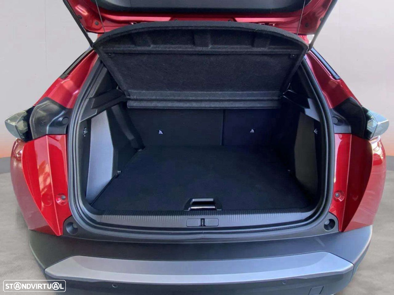 Peugeot 2008 1.2 PureTech Allure - 27