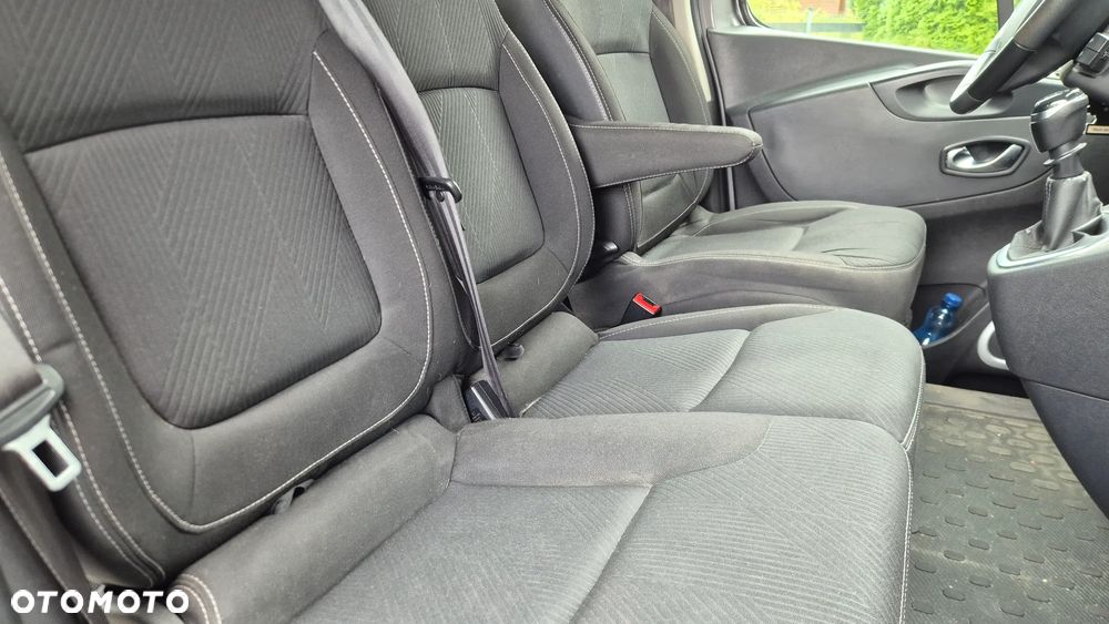Renault Trafic - 16