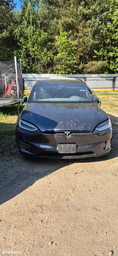 Tesla Model X Long Range - 2