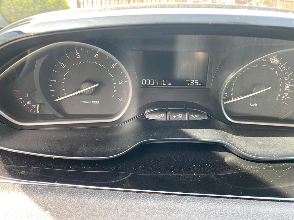 Peugeot 208 1.2 PureTech Access - 14