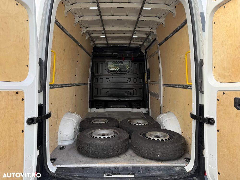 Volkswagen Crafter - 5