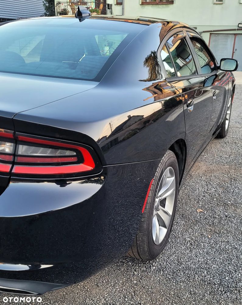 Dodge Challenger - 21