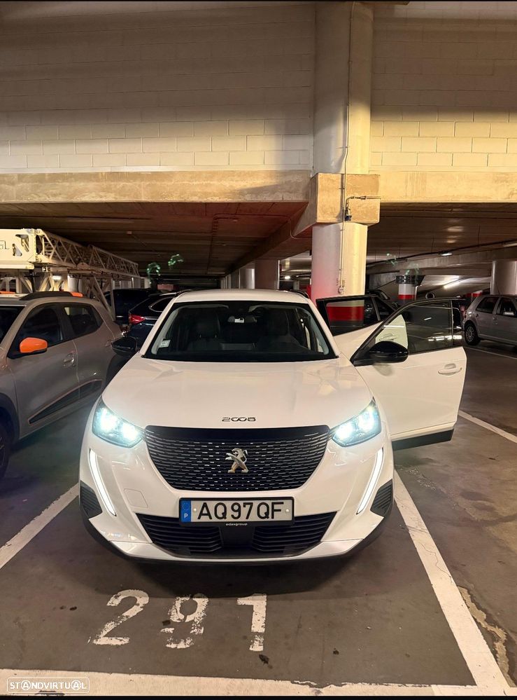 Peugeot 2008 1.5 BlueHDi Allure - 3