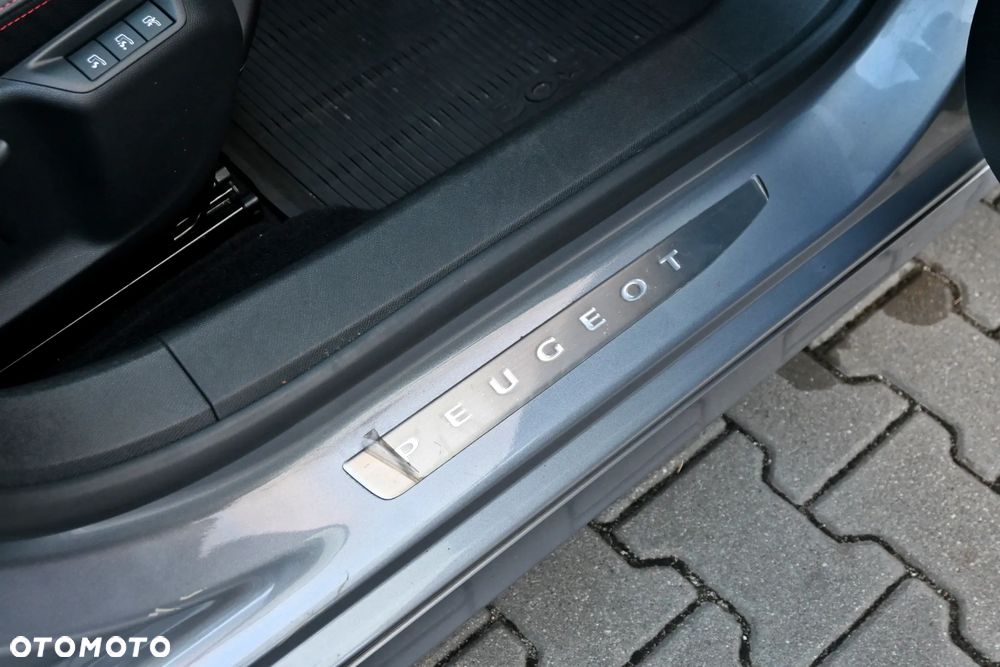 Peugeot 308 BlueHDi 130 EAT8 Stop & Start GT Pack - 30