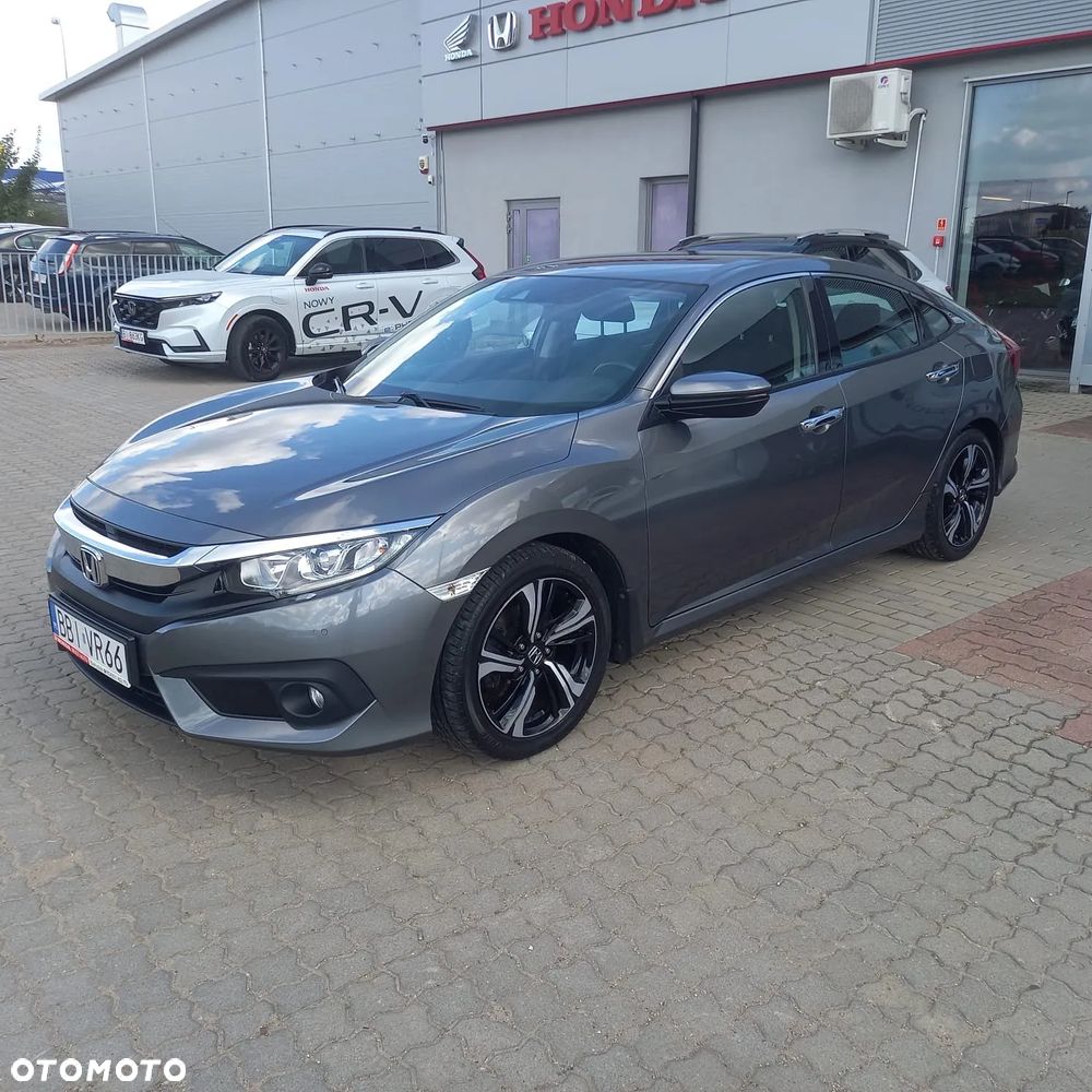 Honda Civic 1.5 T Elegance CVT - 2