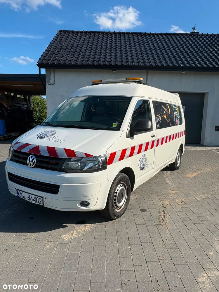 Volkswagen Transporter - 1