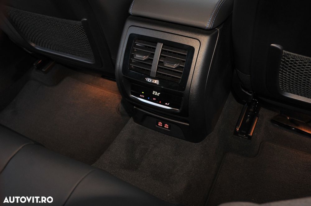BMW X3 xDrive30e AT PHEV - 16