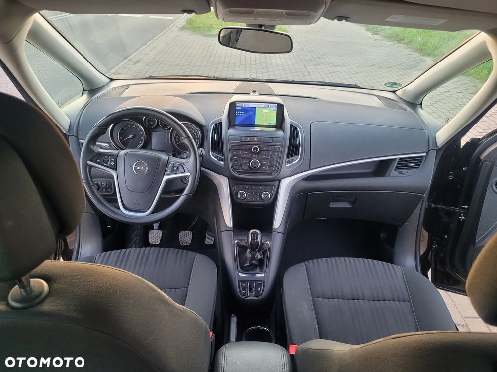 Opel Zafira Tourer 1.4 Turbo Business Innovation - 23