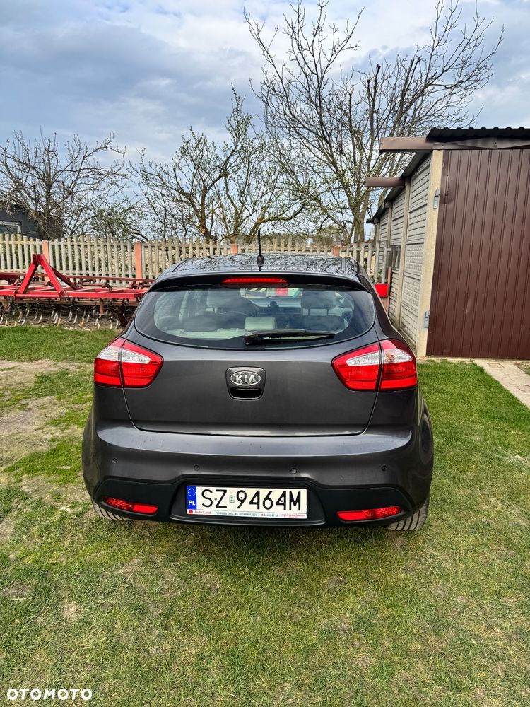 Kia Rio 1.4 crdi M - 7