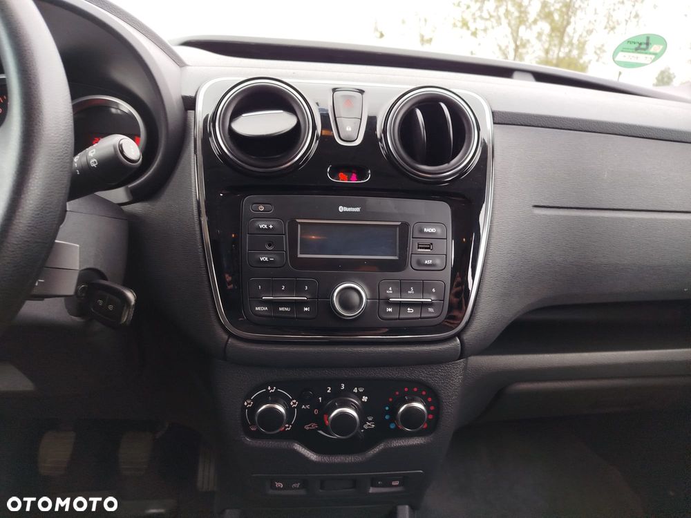 Dacia Dokker 1.5 Blue dCi Laureate - 12