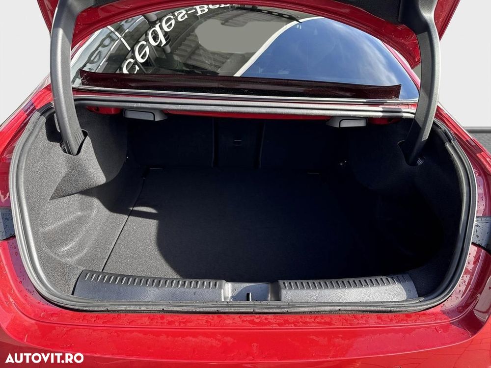 Mercedes-Benz CLA - 15