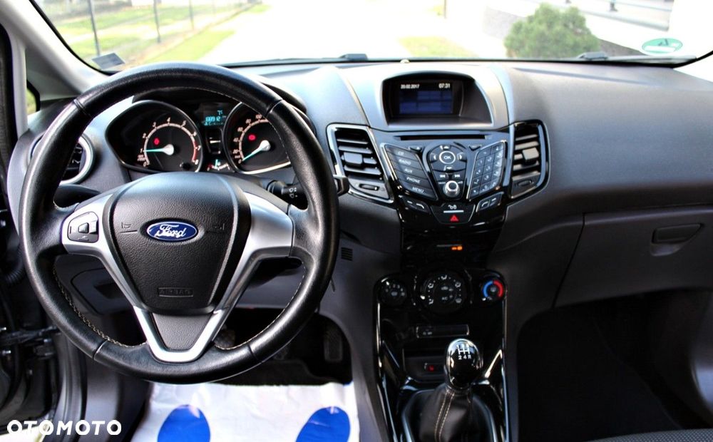 Ford Fiesta - 19