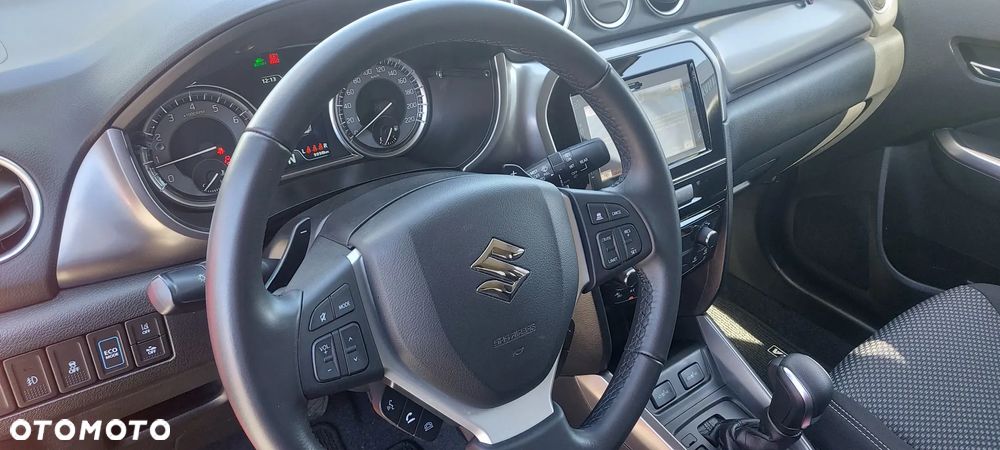 Suzuki Vitara 1.5 Strong Hybrid Premium 2WD AGS - 17