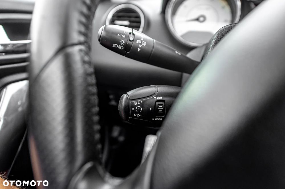 Peugeot 308 CC 1.6 THP Sport Pack - 32