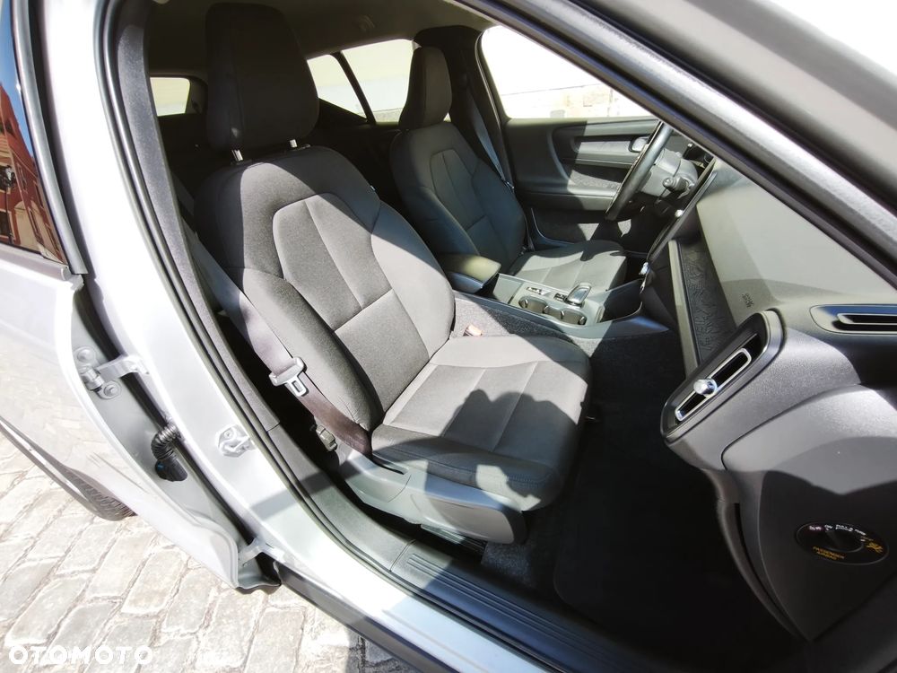 Volvo XC 40 D3 Momentum - 13