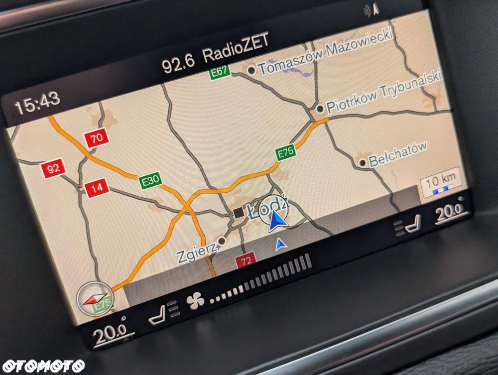 Volvo V40 T4 Drive-E Momentum - 17