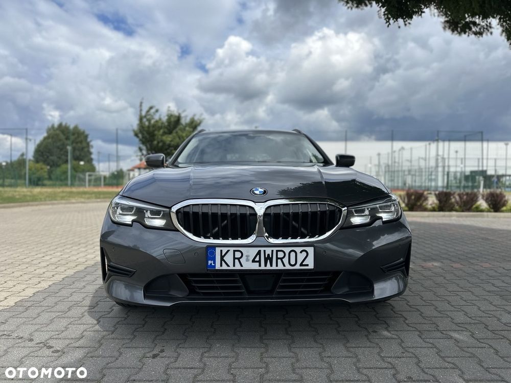 BMW Seria 3 318i Advantage sport - 2