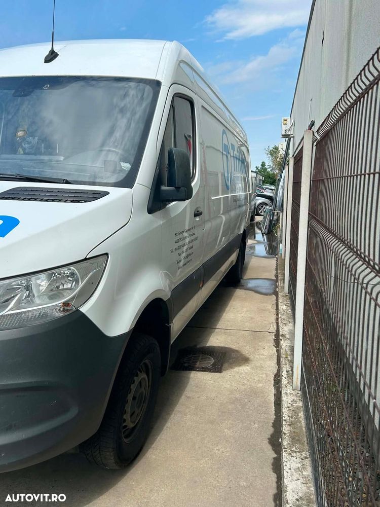 Mercedes-Benz SPRINTER 311 - 10