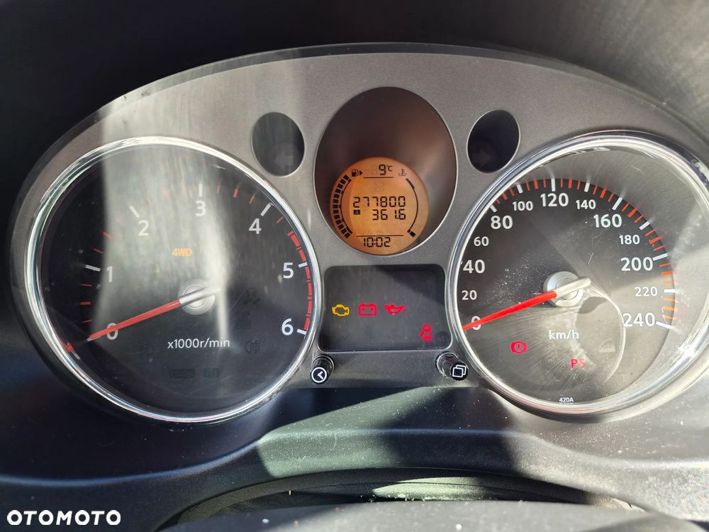 Nissan X-Trail 2.0 dCi XE - 4