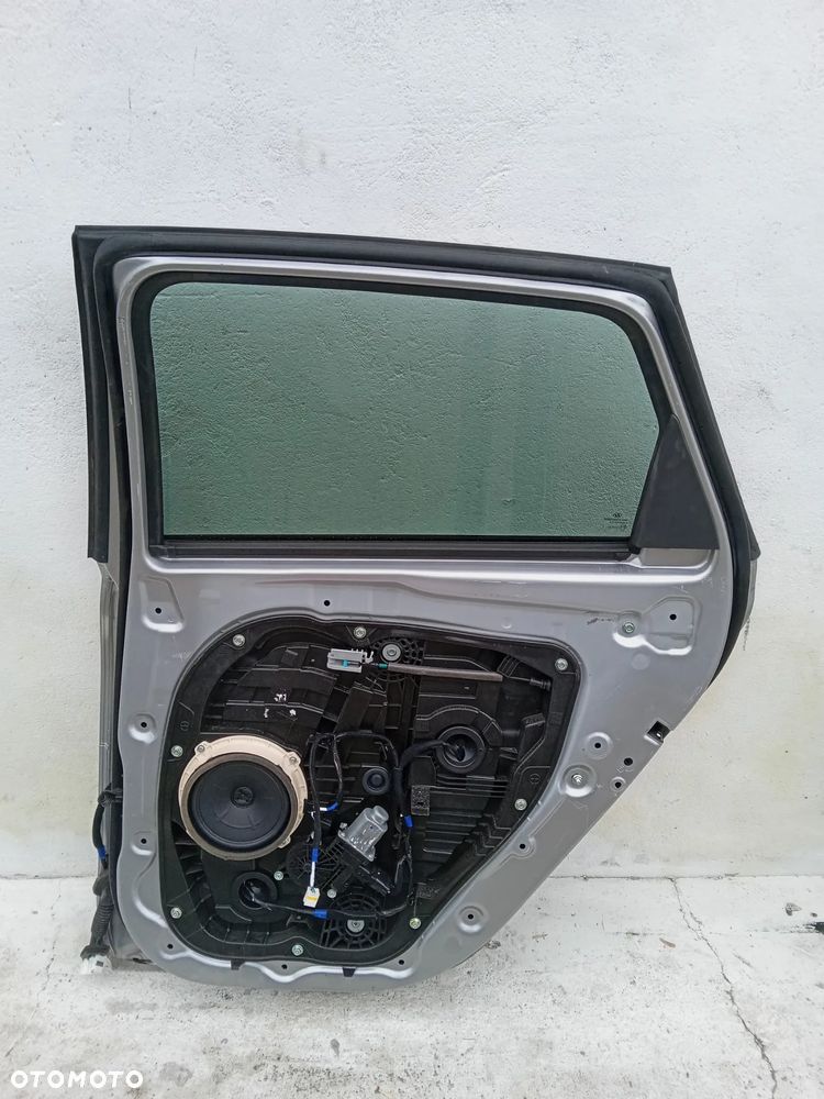HYUNDAI I30 III LIFT- DRZWI TYLNE TYŁ - 3