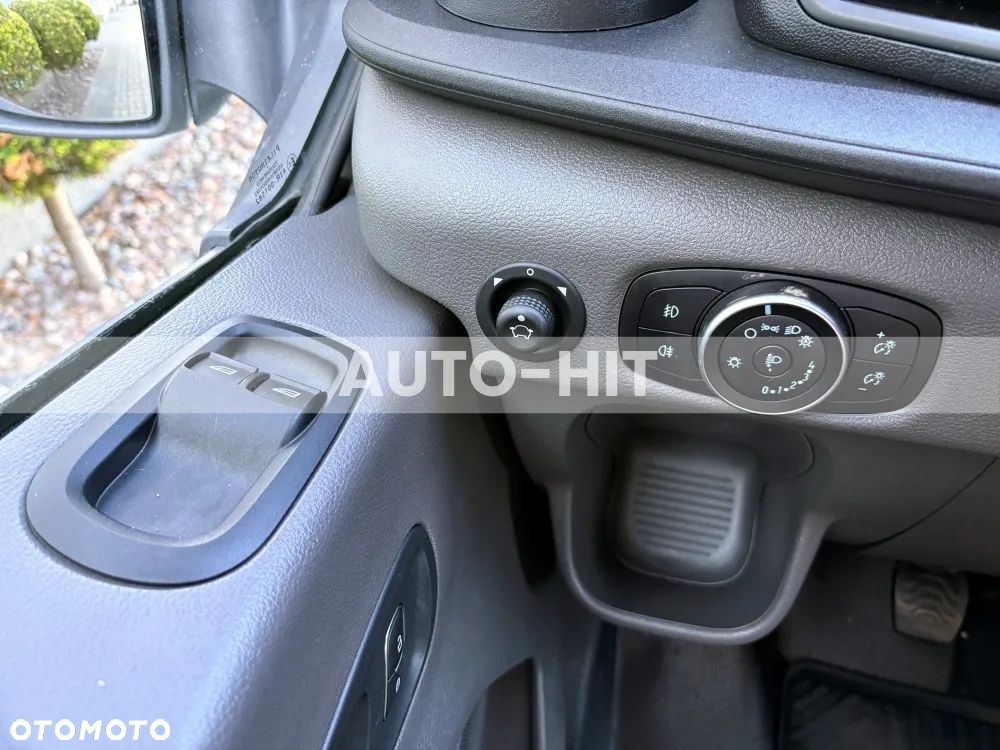 Ford Transit - 24