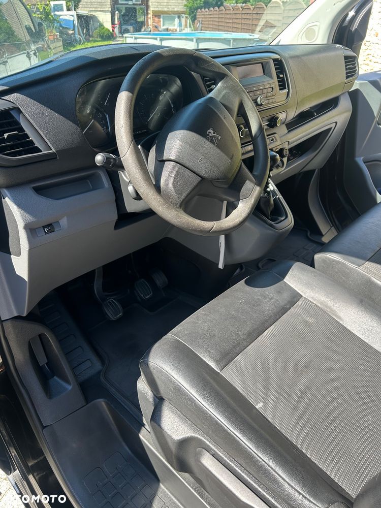 Peugeot Expert - 8