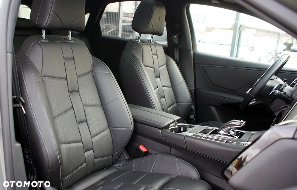 DS Automobiles DS 7 Crossback - 23