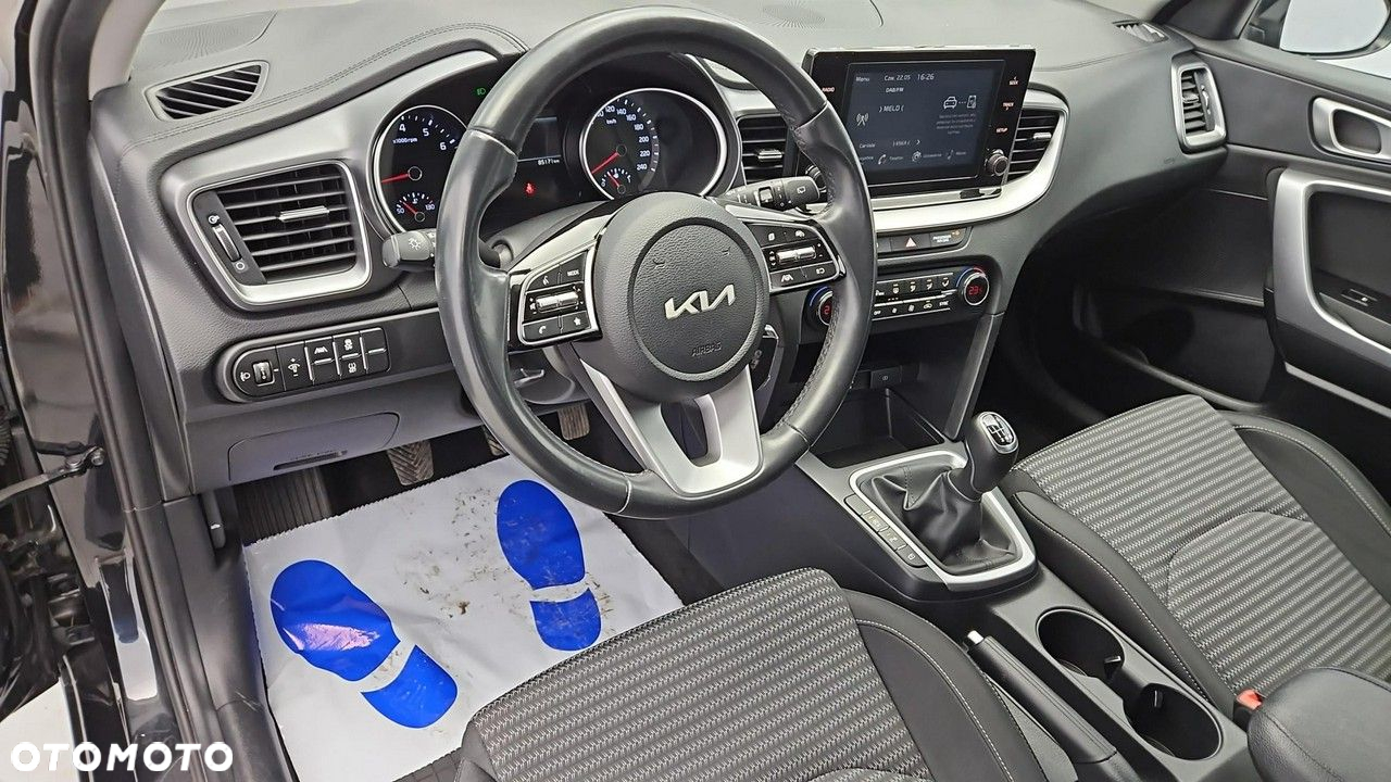 Kia Ceed 1.5 T-GDI M - 9