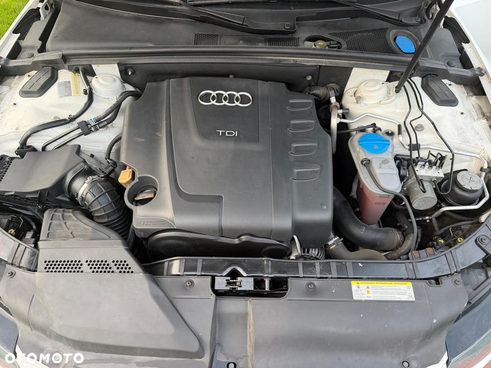 Audi A5 Coupé 2.0 TDI DPF quattro - 9