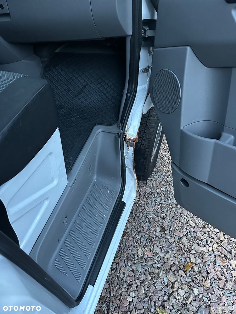 Mercedes-Benz Sprinter - 15