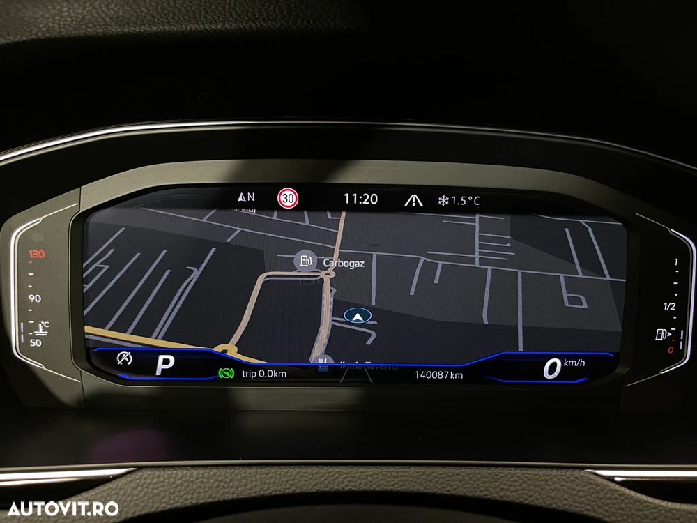 Volkswagen Passat Alltrack - 36