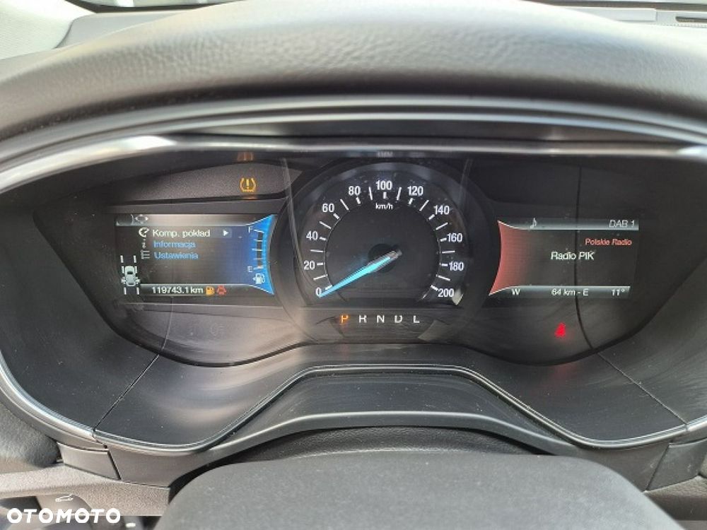 Ford Mondeo - 25