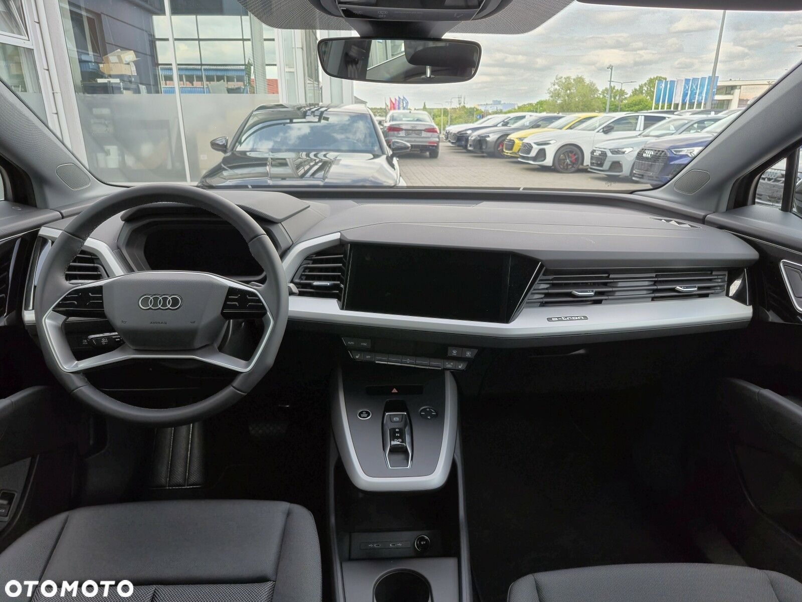 Audi Q4 e-tron - 12