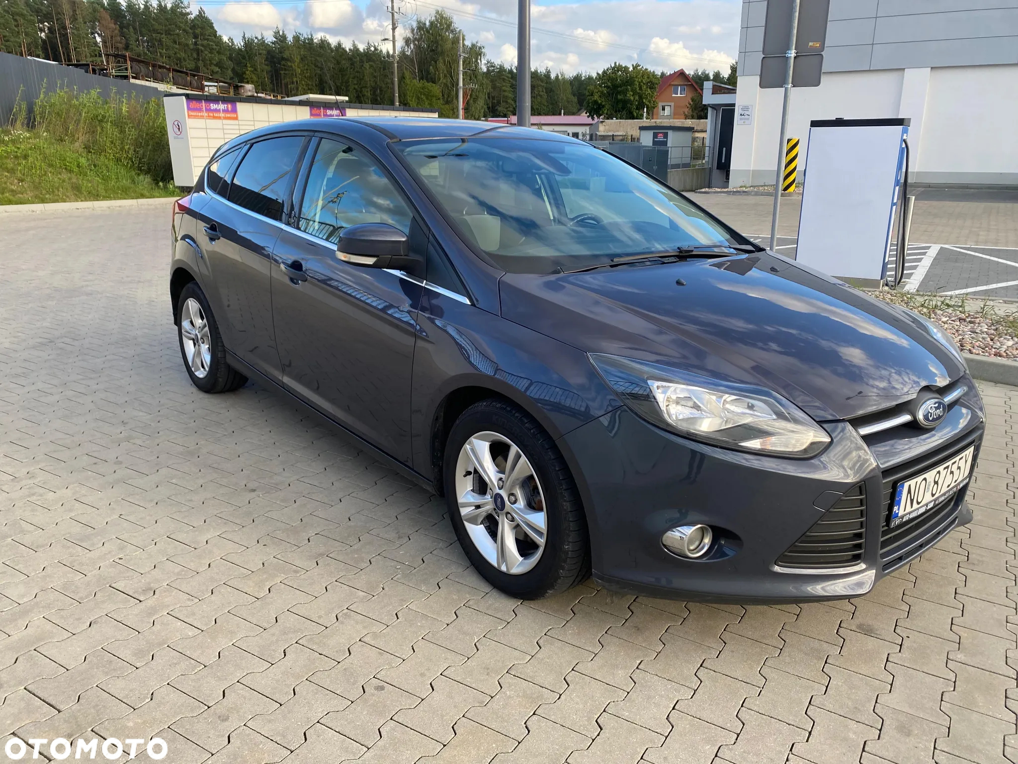 Ford Focus Turnier 1.6 TDCi DPF Start-Stopp-System Champions Edition - 2